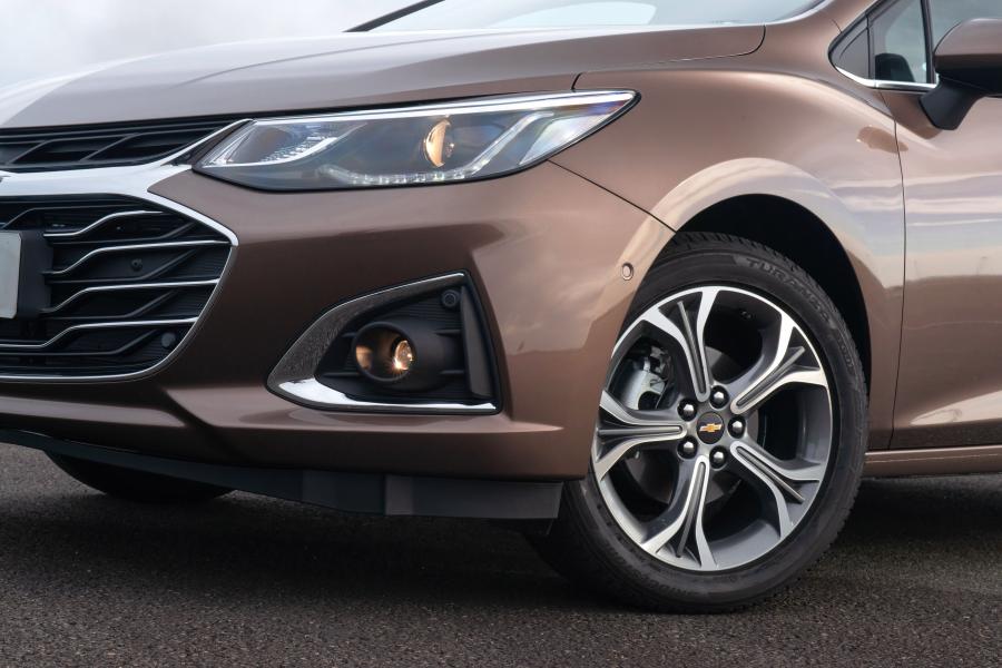 Детали экстерьера Chevrolet Cruze Premier 2019 года  (LA) (фото 4 из 21)